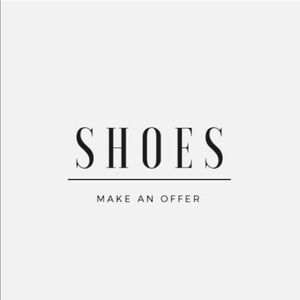 💕Keep Scrolling💕 Tops⬇️